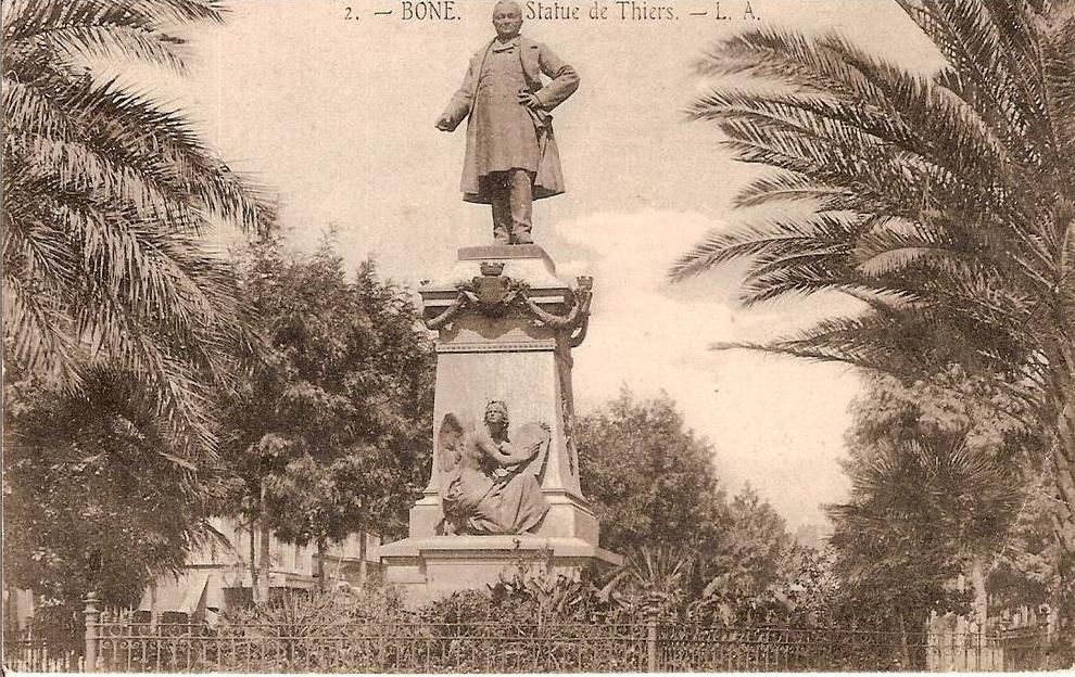 BONE STATUE THIERS N°2