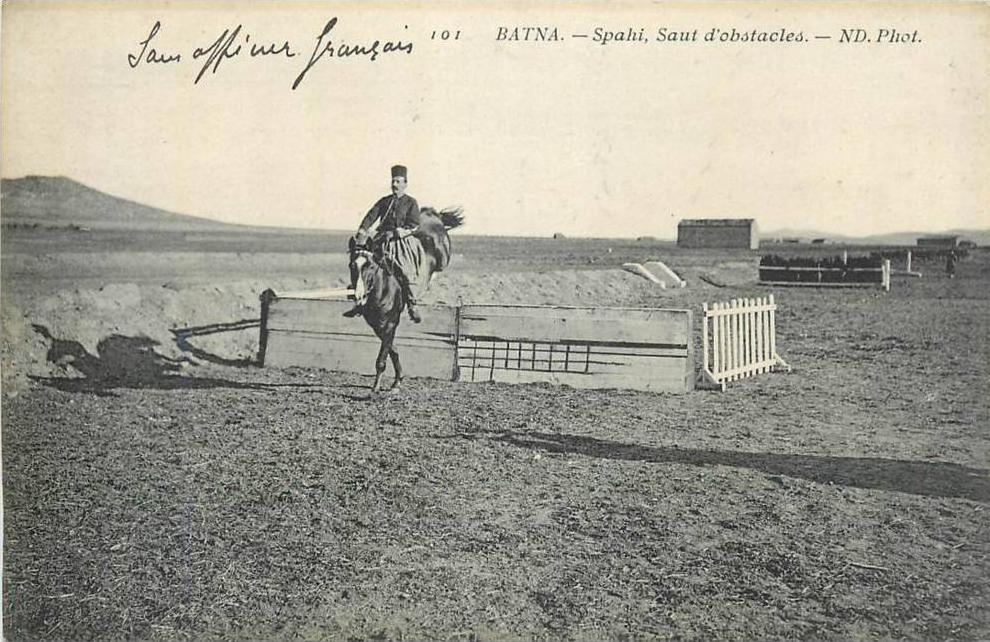 ALGERIE  BATNA    spahis  sauts d'obstacles  2 scans