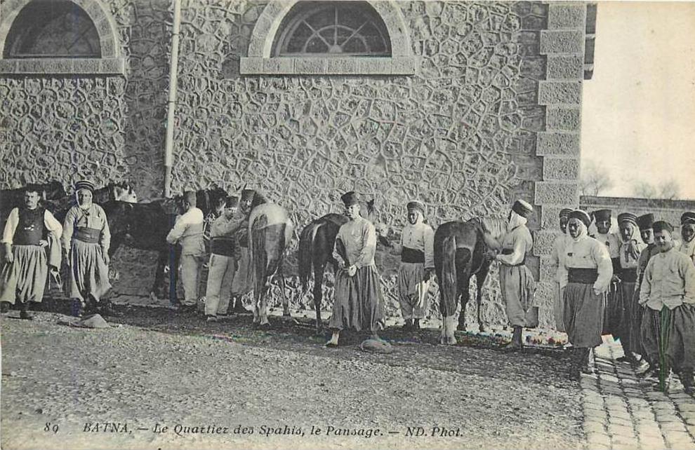 ALGERIE  BATNA  le quartier des spahis   le pansage   2 scans