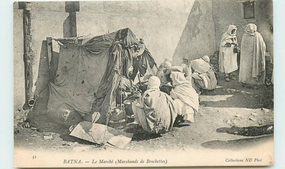 ALGERIE - BATNA - marchands de brochettes