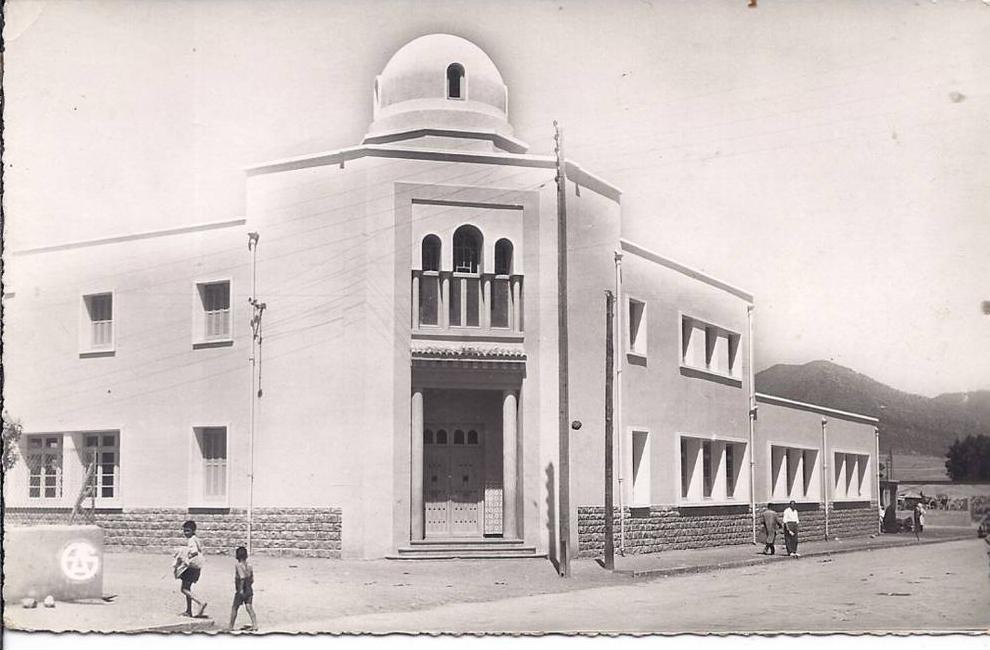 --BATNA -- LA NOUVELLE MEDERSA -- CARTE PHOTO -- 1956