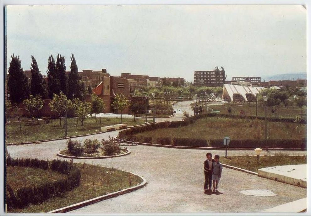 Algérie--BATNA--Le Jardin d'enfants (animée) cpm éd ?????