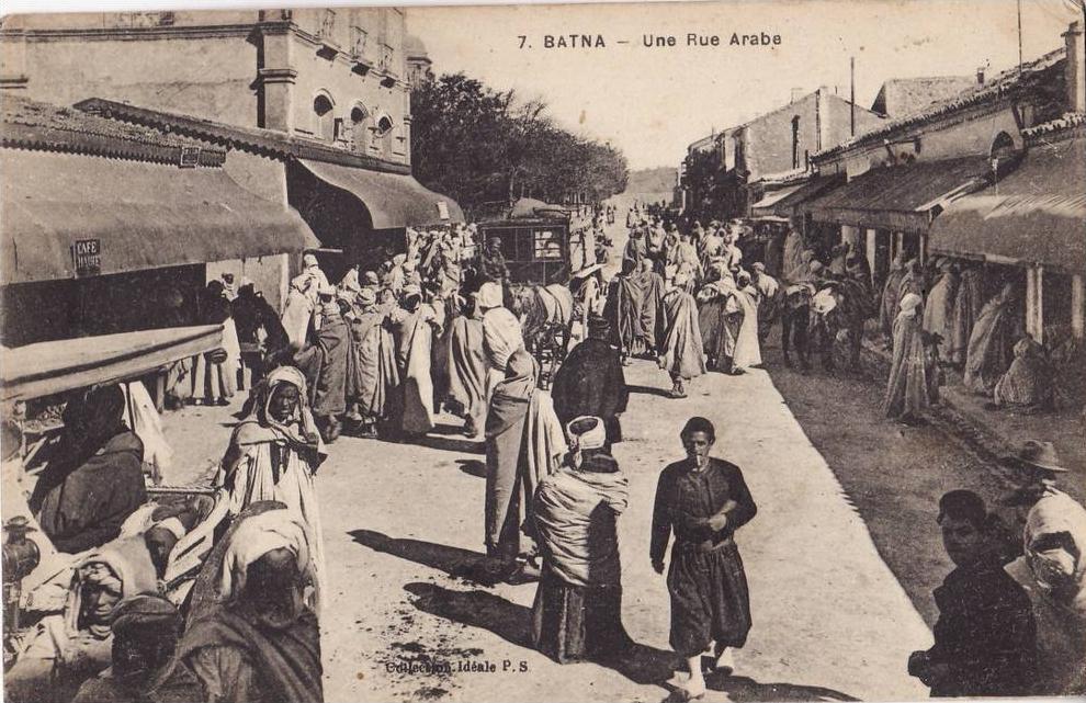 BATNA.  UNE RUE ARABE.