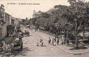 ALGERIE  BATNA  Le Square et Rue Gambetta  ..... ( Ref FA818 )