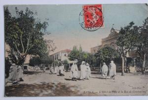 CPA - BATNA - Hotel de Ville et rue de Constantine