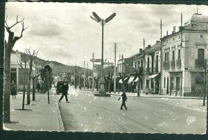 Batna - avenue de france ( pelurage sur le devant )  - sf61