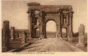 Algérie- (Batna) Ruines Romaines de TIMGAD - Arc de Trajan - Edition spéciale du Musée   n° 18