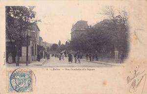 Batna.- Rue Gambetta et  le Square - (belle animation)