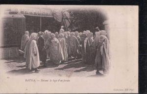 5 Devant la loge d'un forain LIRE DESCRIPTION ETAT