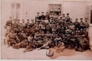 ALGERIE - CARTE PHOTO  - C. M. 9.  BATNA   MILITAIRES   (Mitrailleuses)