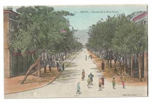 Batna (Algérie)  Avenue de la république env 1910 (animé)