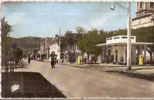 Batna place de l'eglise 1961