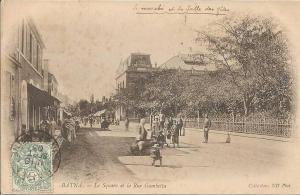 B  CPA  PIONNIERE  de  BATNA  -  Le  Marché  ,  Le  Square  et  La  Rue  Gambetta  en  1903 (  Très  Très  Animée  )