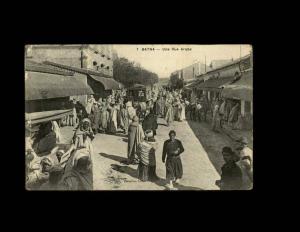 7 - BATNA - Une rue Arabe