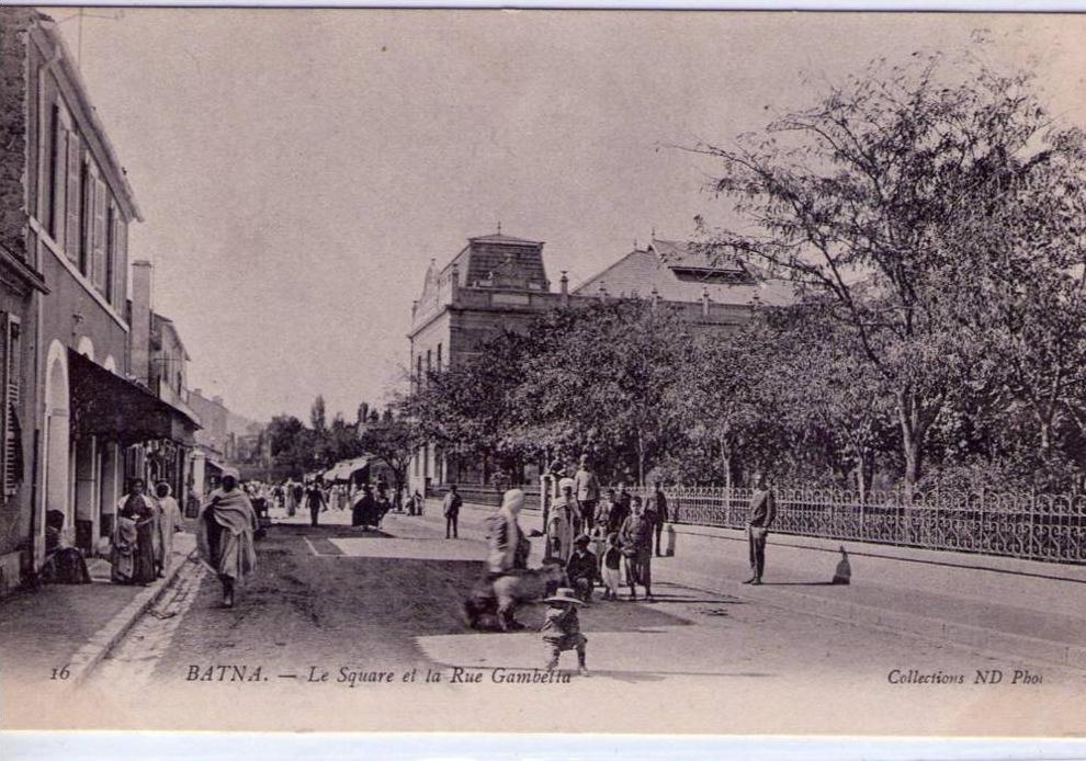 Algérie..Batna..très animée..le square..la rue Gambetta