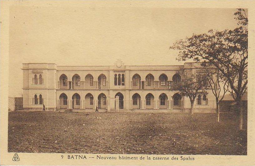 ALGERIE - BATNA - nouveau batiment de la caserne des spahis - nr 9 albert à alger - d17 882