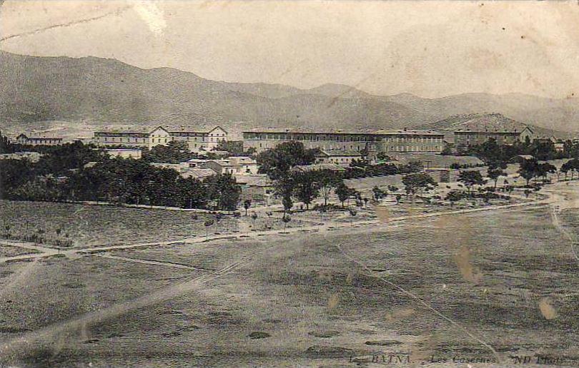ALGERIE  BATNA  Les casernes  ..... ( Ref FA810 )