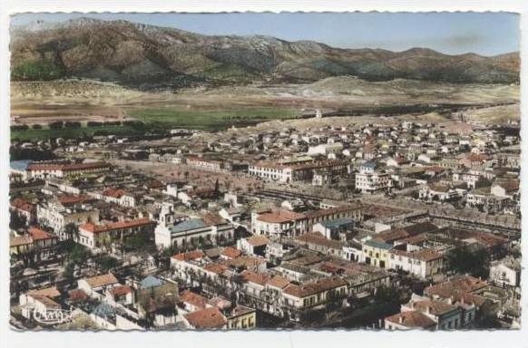 AFRIQUE  /  ALGERIE   /   BATNA    /  VUE GENERALE  CPSM   9X14  TBE