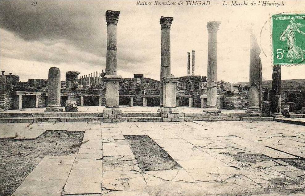 Algérie- (Batna) Ruines Romaines de TIMGAD - Le marché de l´Hémicycle * PRIX FIXE