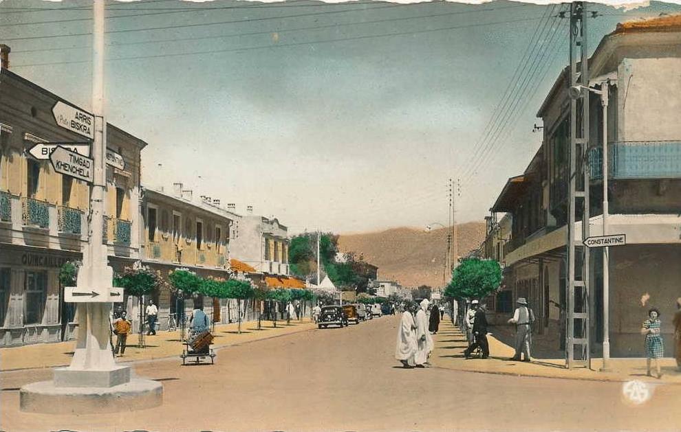 ALGÉRIE - BATNA - Avenue de la République