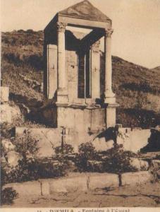 DJEMILA  FONTAINE A L'OUEST  PAS VOYAGEE