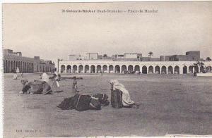 25 - Colomb-Béchar (Sud-Oranais) - Place du Marché (Animation)