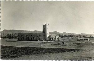 Colomb Bechar. Hotel Transatlantique. Verso abîmé, car carte collée sur album.