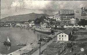 AFRIQUE DU NORD - ALGERIE - BEJAIA - BOUGIE - CPSM - Le ville et le port - Navire de guerre a quai