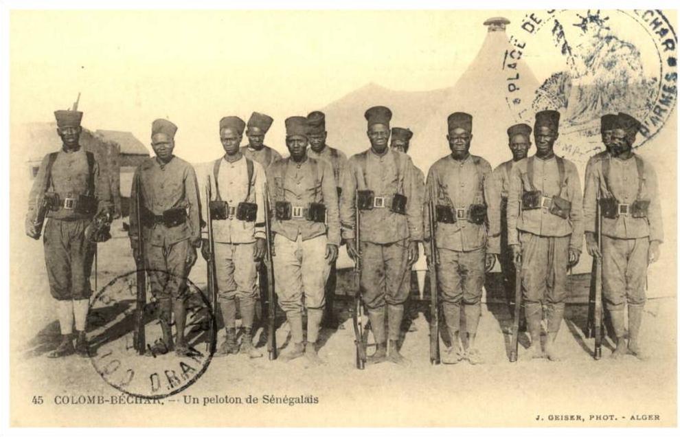 COLOMB - BECHAR un peloton de Sénégalais