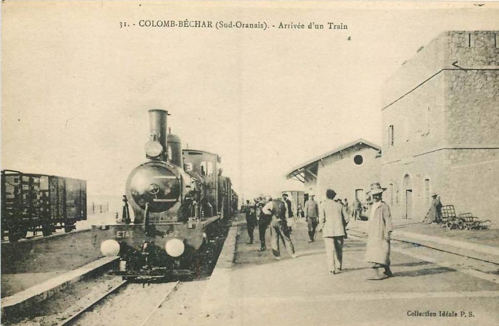 COLOMB BECHAR arrivée d'un train