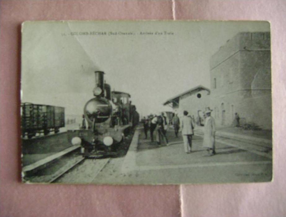 CP  COLOMB  BECHAR  N°31  ARRIVEE D UN TRAIN
