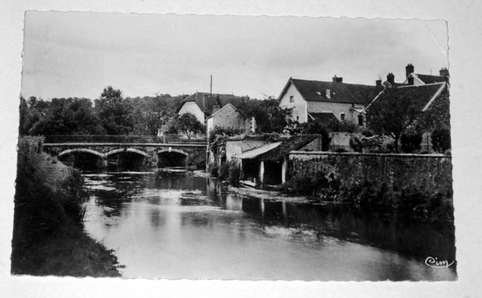 CPSM format CPA Afrique Algérie Colomb Béchar