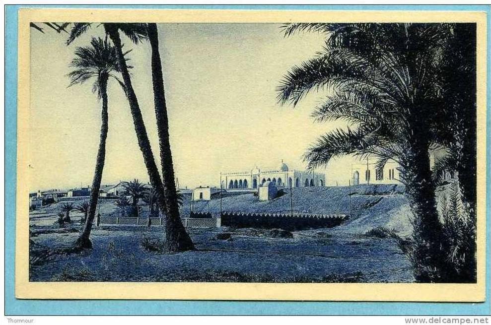 COLOMB  BECHAR  -  Le  Cercle  Militaire  -  TRES  BELLE CARTE -