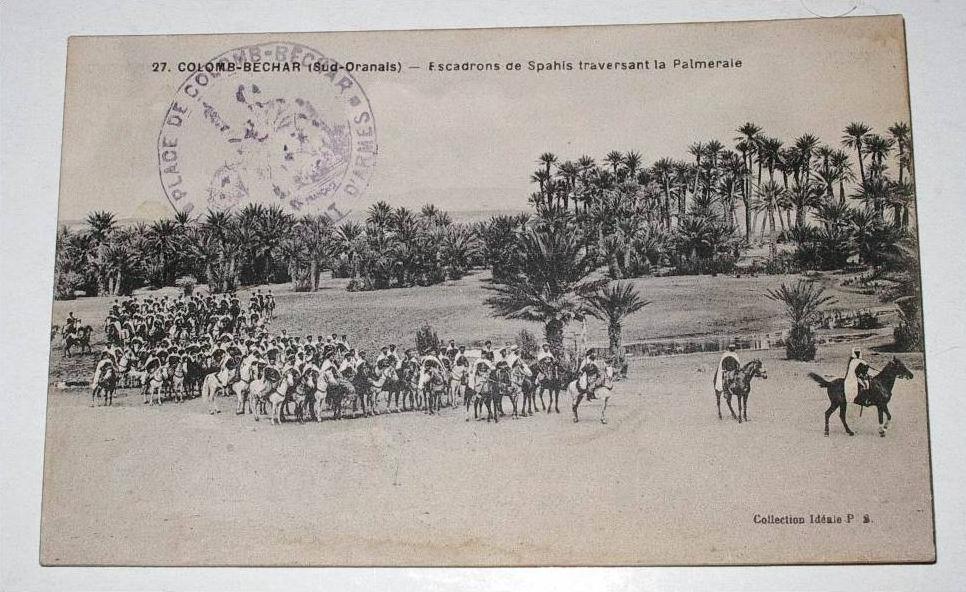 belle CPA Afrique Algérie Colomb Béchar Escadrons de Saphis traversant la forêt
