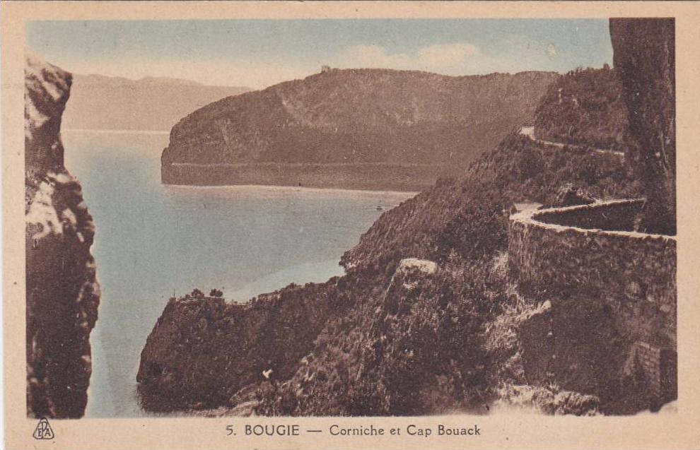 AFRIQUE,ALGERIE FRANCAISE,AFRICA,BOUGIE,B EJAIA EN 1920,FALAISE,CORNICHE,ROU TE DANGEREUSE