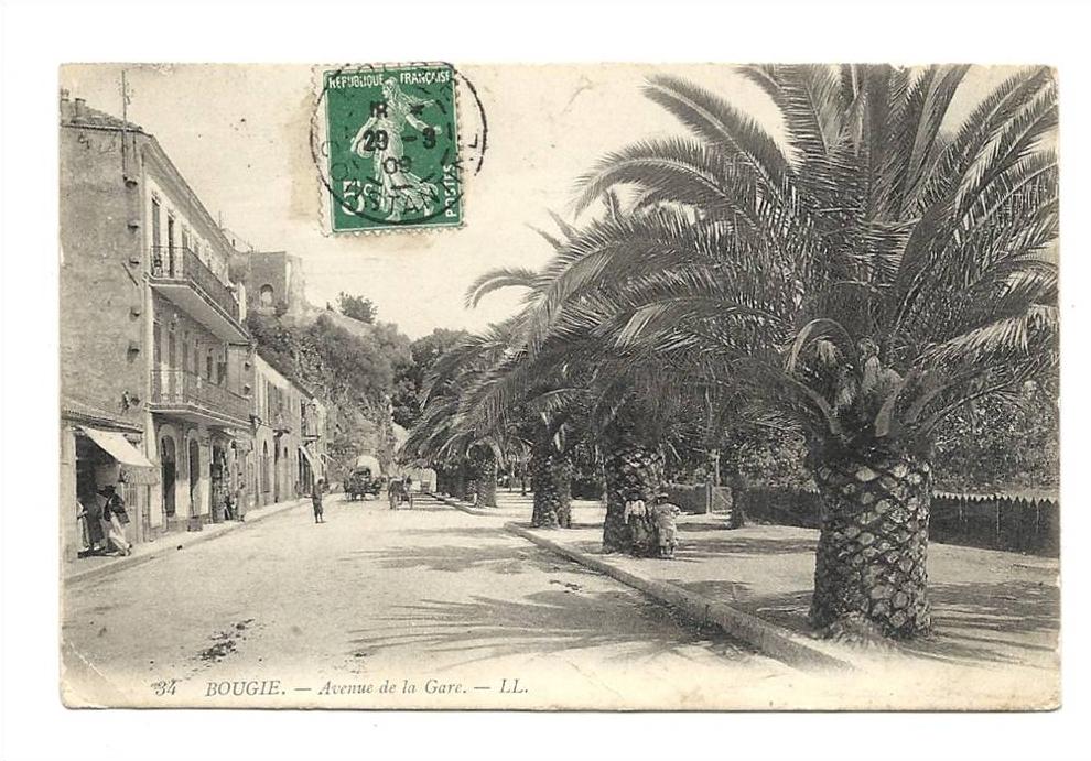 cp, Algérie, BOugie, Avenue de la Gare, voyagée 1909