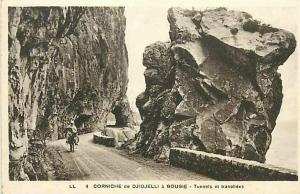 Fev13 129  Corniche de Djidjelli à Bougie  -  Tunnels  -  Tranchées
