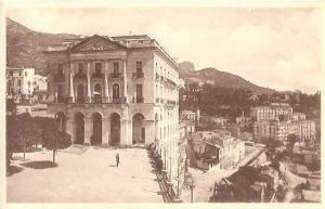 CPA - BOUGIE - PLACE GEYDON ET BANQUE DE L´ALGERIE - Edition L.L. / N° 133