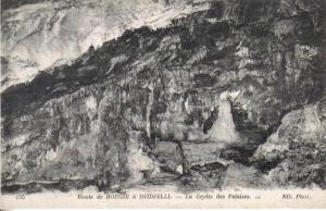 Route de Bougie à Djidjelli  la grotte des falaises
