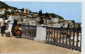 Algérie  BEJAIA   Les petits cireurs   ( de chaussures )    9x14 dentelée , glaçée