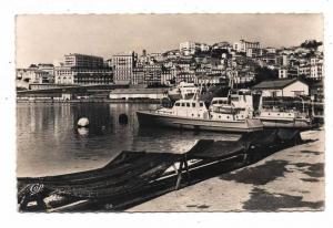 Béjaïa Bougie Vue sur le Port avec bateaux Les Quais et immeubles du Front de Mer CPSM Format CPA
