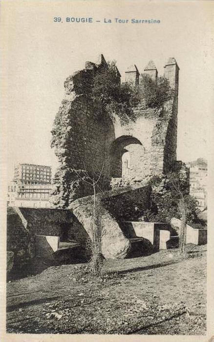 CPSM BEJAIA ex BOUGIE (Algérie) - La tour sarrasine
