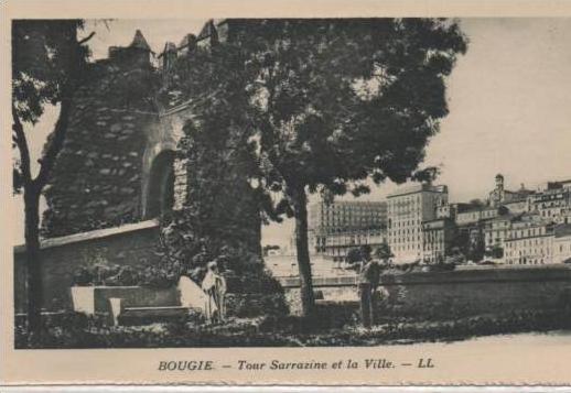 BOUGIE  TOUR SARRAZINE