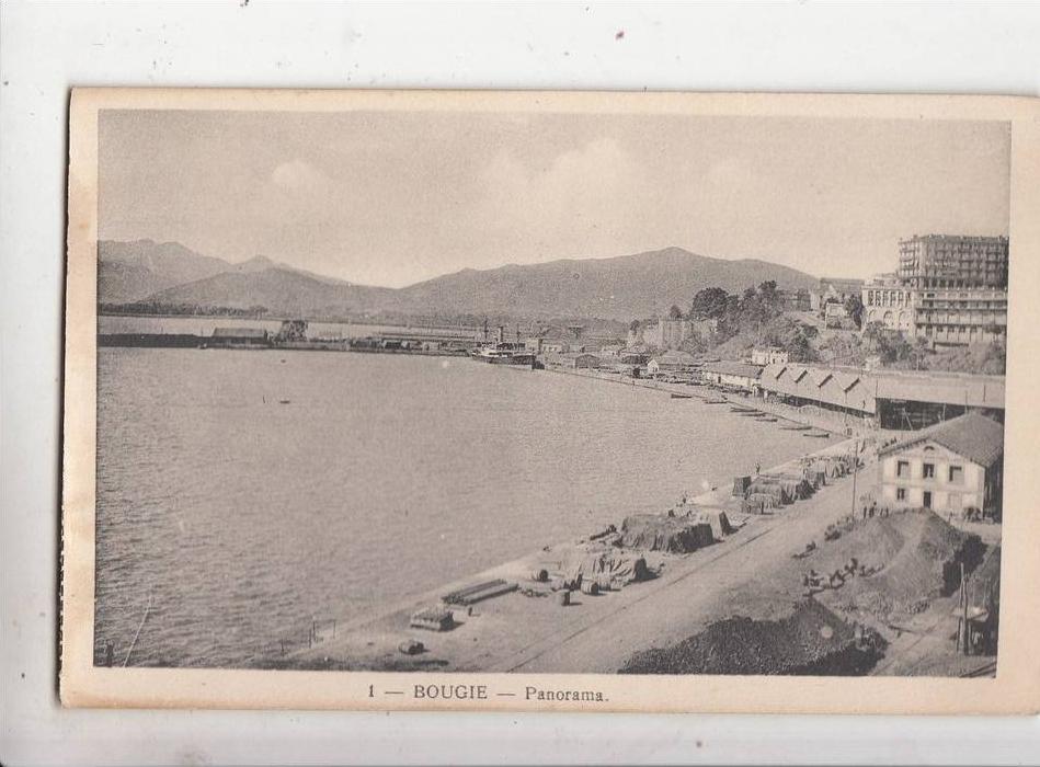 BR44379 Panorama  Bougie    2  scans