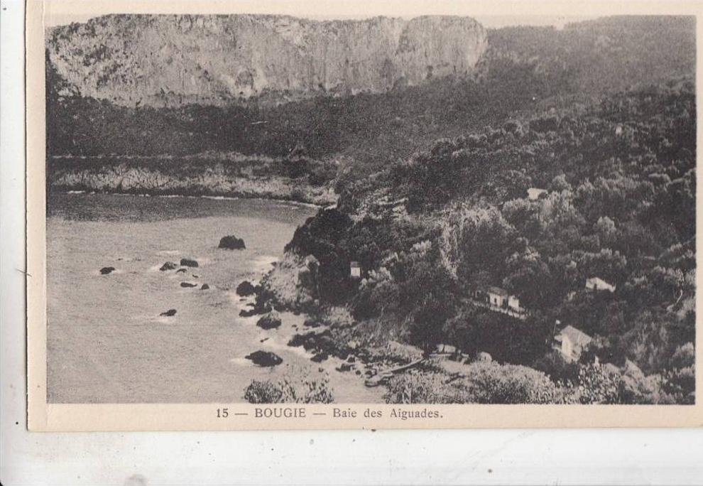 BR44373  baie des aiguades    Bougie   2  scans