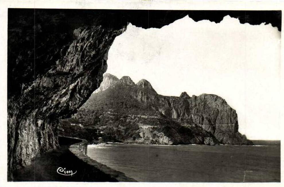 BOUGIE  Les Roches Noires  Recto Verso Timbre Algerie