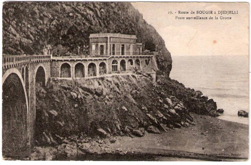 BOUGIE Route de DJIDJELLI Poste surveillance de la Grotte (Caravano) Algérie Afrique