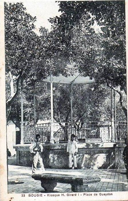BOUGIE KiosqueH.Girard-Place Gueydon.