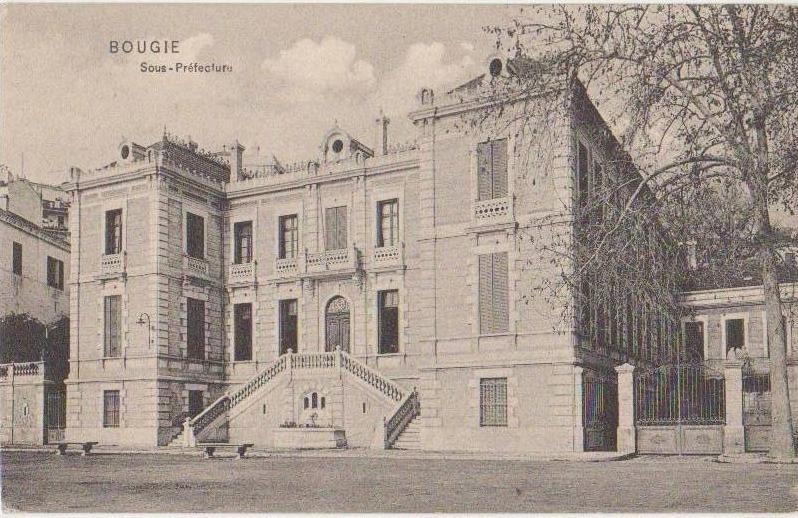 CPA ALGERIE BOUGIE La Sous Préfecture