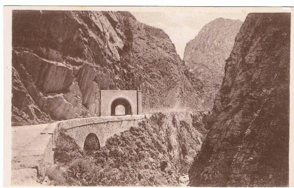 LES GORGES CHABET  EL AHKRA  TUNNEL LA ROUTE DE BOUGIE